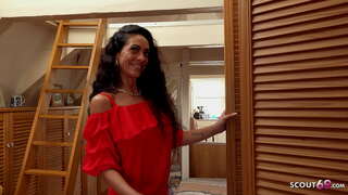 VĀCU IZLŪKS - IZDILIS NETĪRĀS MAMMA SAVALDZINĀT GRŪTI ASSFUCK PIE VILTUS MODEĻA DARBU, NAUDAS