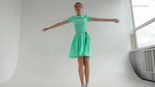 Super kaipītaka ngāwari ballerina tamaiti Alla